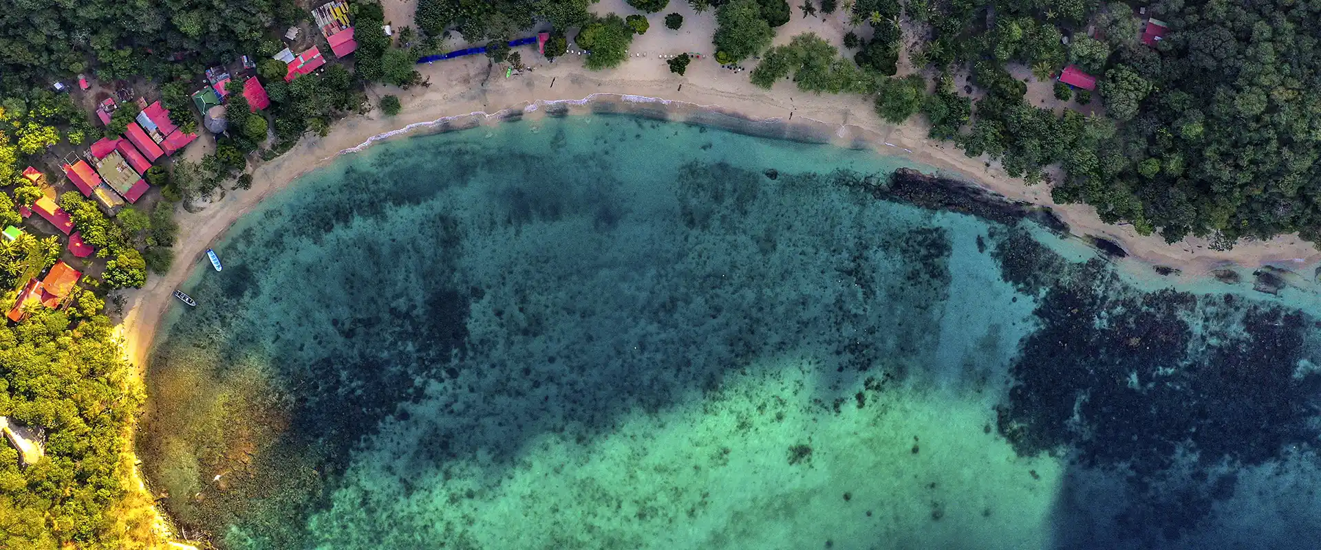Playa Cristal: Vista de Corales